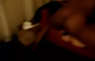 XXX Caldo bruna sorella come una trans video italiani dea