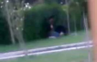 XXX Una cagna con grandi tette lava auto per trans italiano film il suo uomo