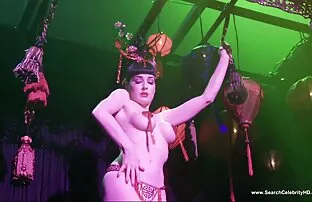 XXX Malizioso slut scopa manager al video amatoriali travestiti italiani casting