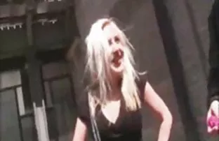 XXX Ragazza dà ragazzo massaggio poi lei ' d film italiani con trans ottenere il