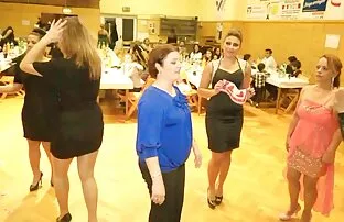 XXX Il bellissimo modello fanculo in caldo tub mentre su vacanza video gratis trans italiano