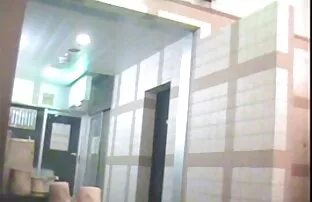 XXX Pornostar trans video italiani su un grosso cazzo