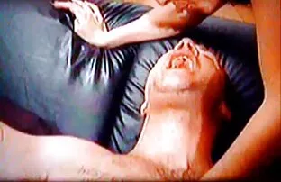 XXX Ragazza trans italiana xxx timida è cazzo con un artista scegliere il assertivo